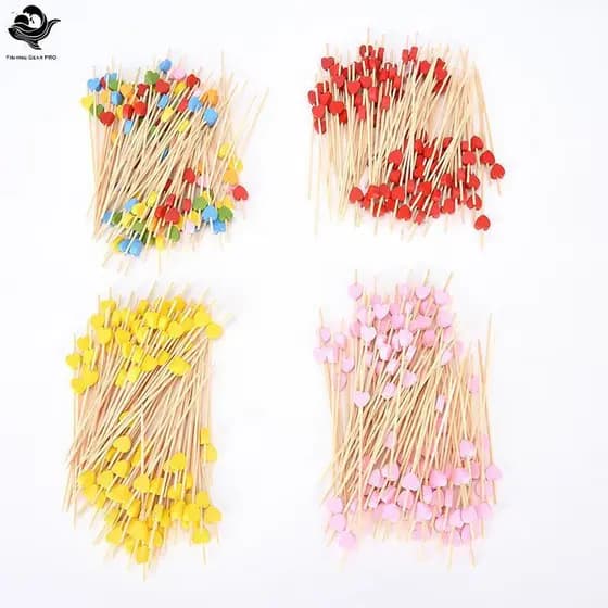 PFG 2017 Novo 100pcs Madeira Coração Padrão Pi Sti Feltro Toothpi Cotail Sanduíche Decoração FG