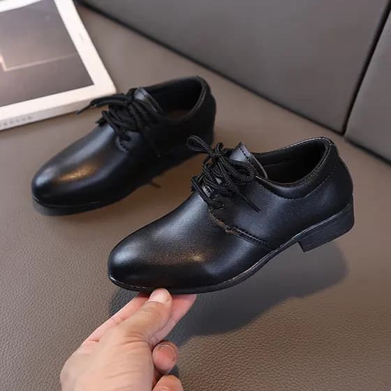Meninos 2026 outono novo estilo fosco apontou moda pequenos sapatos de couro meninos participar no palco desempenho anfi