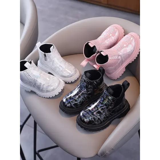 Outono novo estilo 1-5 anos de idade meninas meninas botas curtas de couro brilhante 2025 moda na moda sapatos meninas l