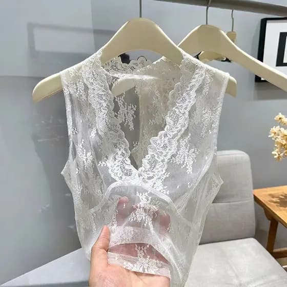 Camisola de renda com decote em V em camadas 2026 primavera Plus Size gordura mm gigante mais magro olhar camisa de fund