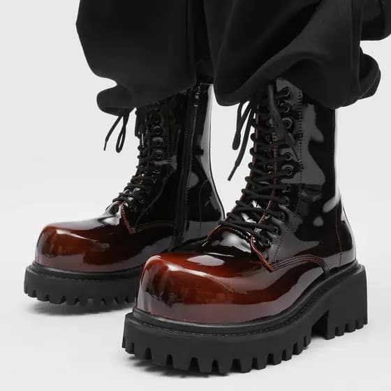 Botas Martin masculinas de couro envernizado britânico de cano alto com sola grossa e aumento interno de 10 cm Botas de