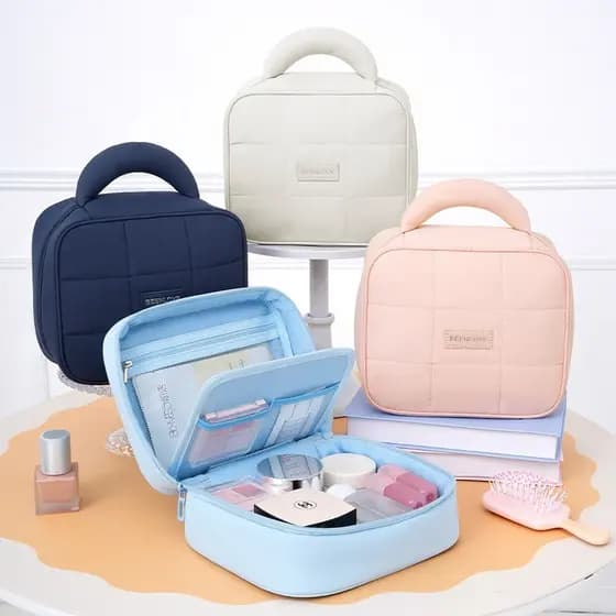 Bolsa Organizadora de Cosméticos com Divisórias Internas, Resistente e Prática