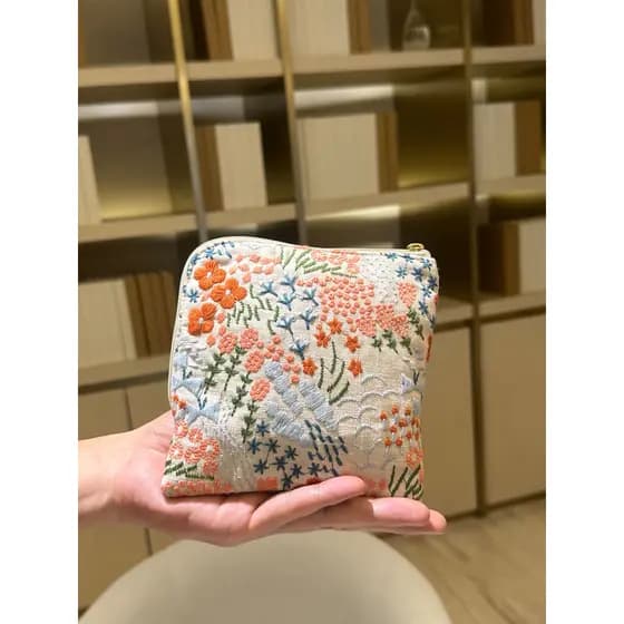 Feito à mão pequeno bordado saco de armazenamento algodão linho saco cosmético portátil documento moeda bolsa batom fone