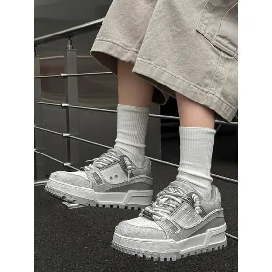 Invisível interior aumentando 7cm tênis das mulheres dos homens nicho Design Retro sapatos casuais nacional na moda casa