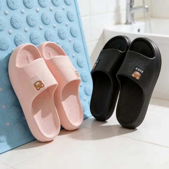Chinelos femininos verão casal casa banho interior eva desodorante antiderrapante mudo pisando na merda sandália de sola