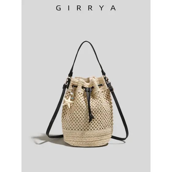 GIRRYA verão oco palha balde saco feminino 2026 novo estilo à beira-mar férias estilo cordão tecido saco do mensageiro