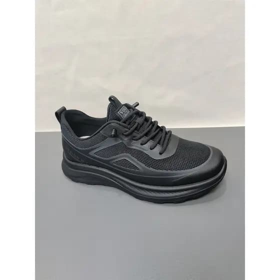 Sapatos masculinos verão novo estilo na moda 2026 masculino Casual All-Match malha respirável leve sola macia confortáve