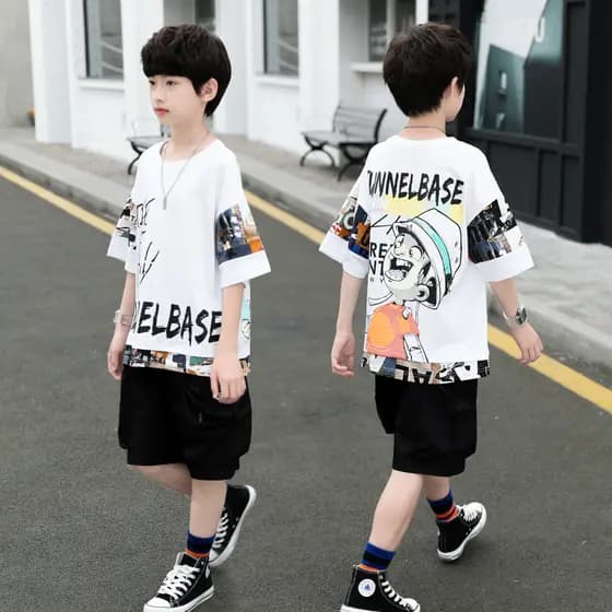 Meninos terno de verão 2026 novo estilo médio grande roupas infantis versão coreana menino de manga curta estilo verão m