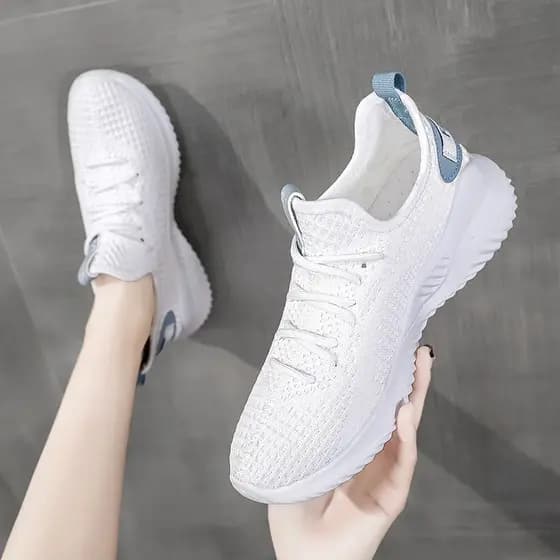 Verão respirável malha tênis feminino confortável Ultra-leve sola macia interior Fitness absorção de choque tênis estuda