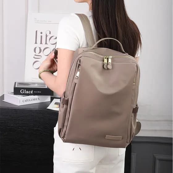 Wang e Rika Novo Estilo Mochila Feminina Viagem Moda Commuter Leve Bolsa Escolar de Grande Capacidade Bolsa de Montanhis