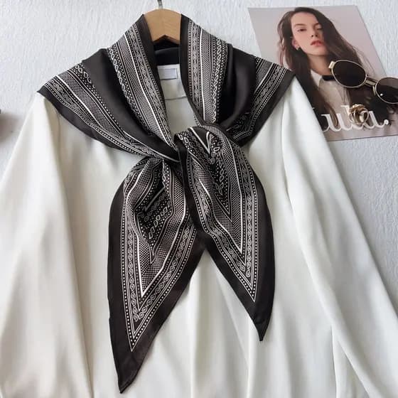 2026 primavera novo estilo Retro impresso lenço de seda feminino All-Match temperamento viagem foto xale cintura exterio