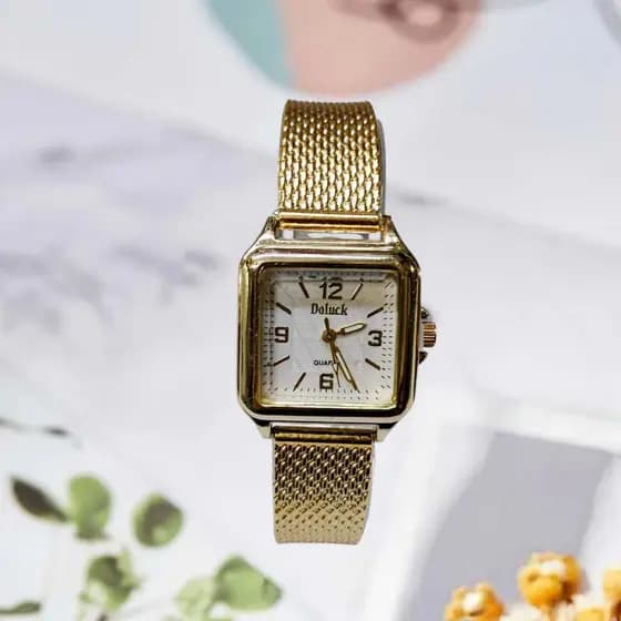 Relógio feminino quadrado Quartzo silicone dourado rose prata preto