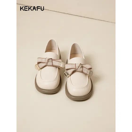 Kekafu mocassins planos femininos 2026 novo estilo quatro estações sapatos femininos Bowknot britânico pequenos sapatos