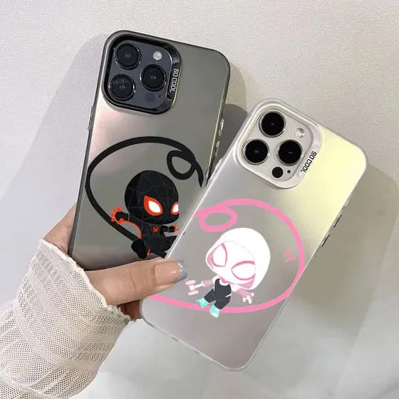 Antiderrapante fosco Capinha Para iphone 17 16 15 14 pro max Homem-Aranha em forma de coração para casal