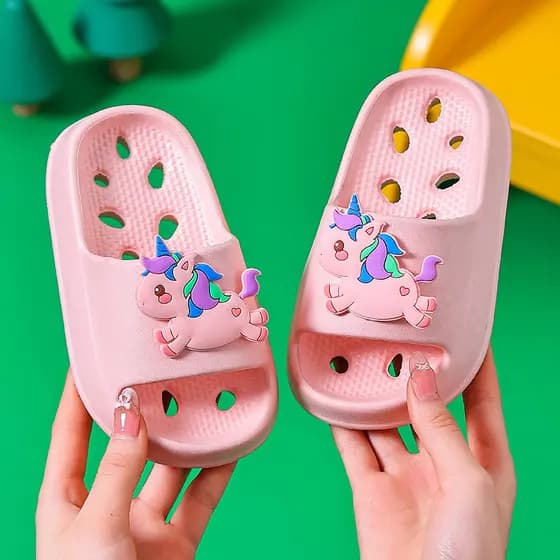 Crianças sandálias chinelos verão uso interno antiderrapante meninas meninos mulheres buraco sapatos bebê banho vazament