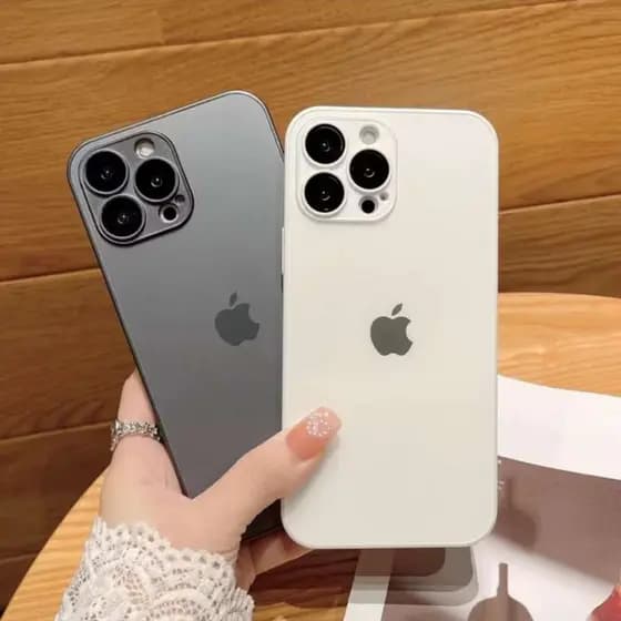 Capinha Fosca MagSafe para iPhone com Proteção de Câmera