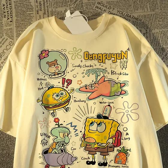 Camiseta Branca Unisex, Design com Personagens de Bob Esponja Estiloso Texto "Dengfuyun" Bob Esponja New