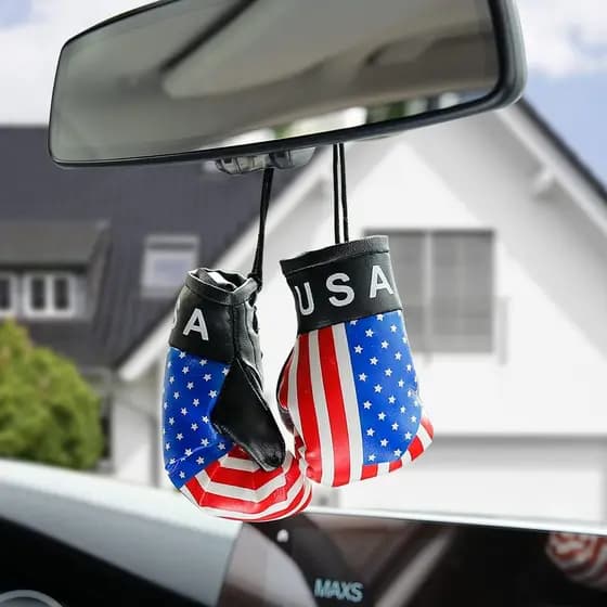 YGMONER Luvas de Boxe com Bandeira Americana - Acessórios para Pendurar no Espelho Retrovisor do Carro - Ornamento Patri
