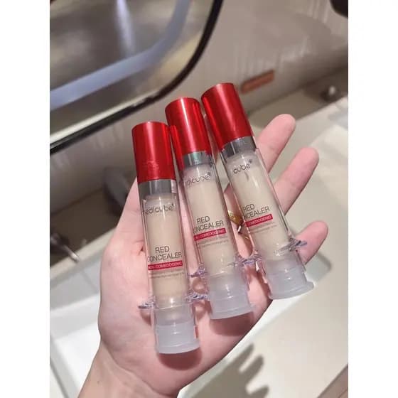Medicube corretivo iluminando medicube seringa base líquida corretivo cobrindo marcas de Acne olheiras