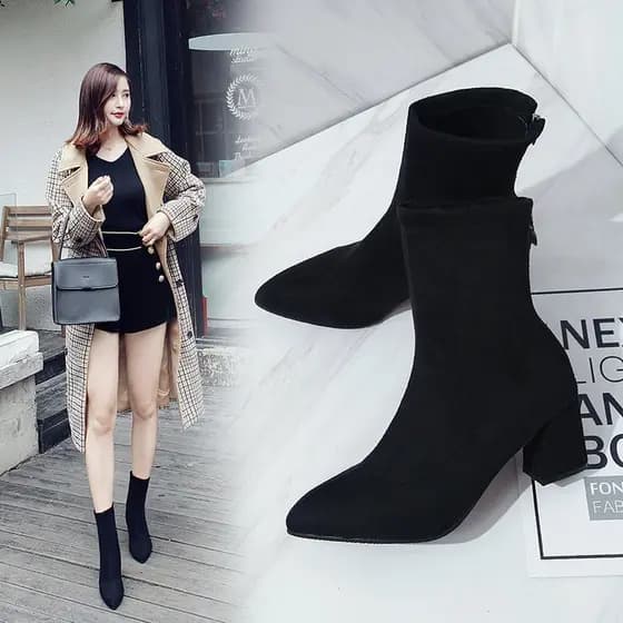 Botas curtas femininas outono inverno novo estilo fosco Martin botas de salto grosso salto alto All-Match apontou Toe in