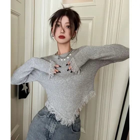 Novo estilo outono inverno em torno do pescoço borla Irregular manga comprida camiseta feminina magro-ajuste