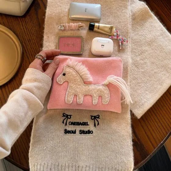 Bolsa cosmética de pônei bordada feminina, bolsa portátil de armazenamento de viagem, bolsa de moedas de alto valor, 202
