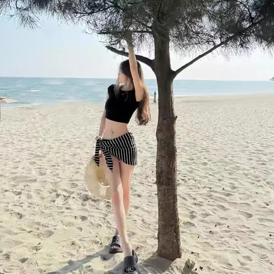 Biquíni praia Biquíni brasileiro Roupa de praia feminina Biquíni maiô feminino 2026 novo estilo terno de três peças High