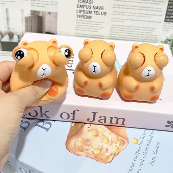 Brinquedo de Apertar Macio Bola Squishy Anti Estresse Kit Squishy Atacado Novo estilo Squinting olho-popping Kapibara ol