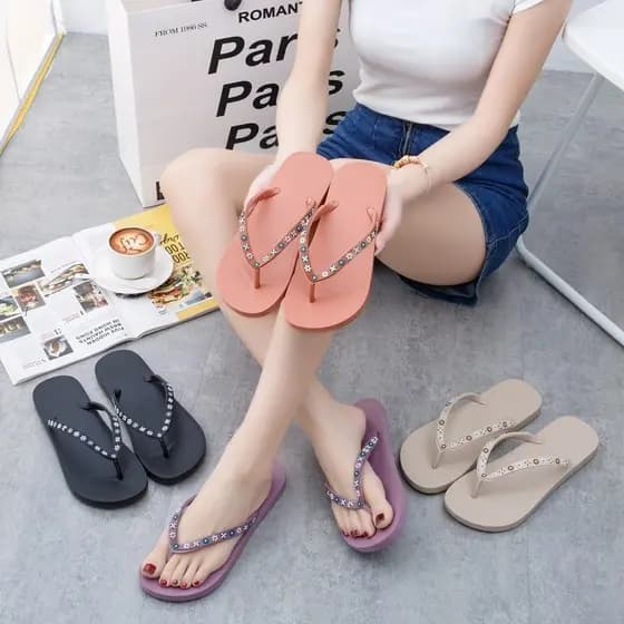 Dongdilong verão novo estilo flip-flops chinelos de sola grossa praia ao ar livre usar sapatos de praia flip-flops Anti-