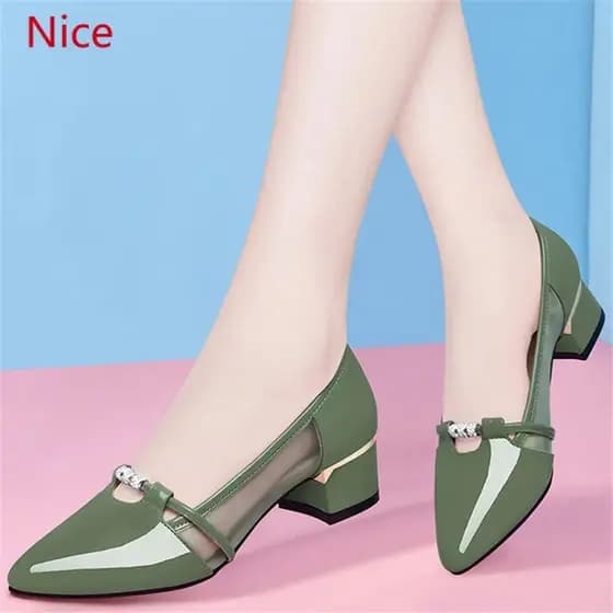 Doce Feminino Bonito E De Alta Qualidade Verde Deslizamento Em Bombas De Salto Para Festas , Sapatos Casuais Confortávei