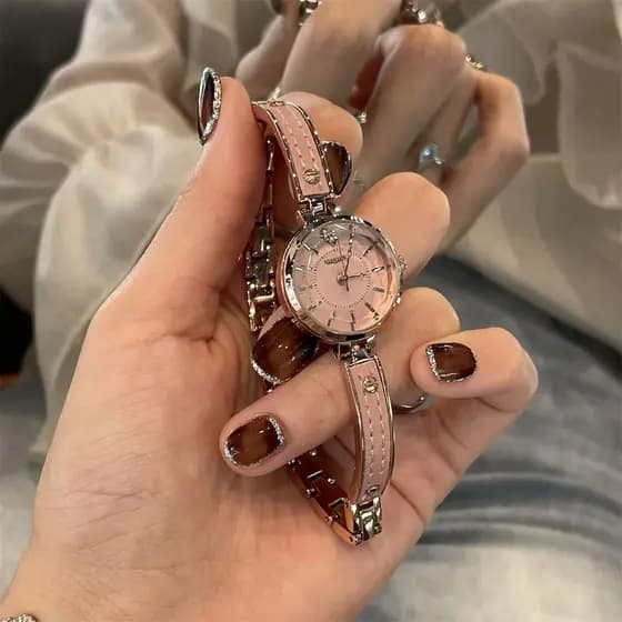 relogio feminino pequeno relogio feminino luxo Di Time High-End Nicho Relógio Feminino Elegante Temperamento de Local de