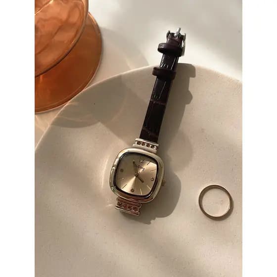 relogio feminino relogio feminino pequeno delicado Pequeno pequeno cubo açúcar relógio feminino 2025 novo estilo luz lux
