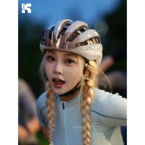 Legal pico ciclismo capacete da bicicleta feminino estrada Mountain capacete respirável boné masculino 2025 novo estilo