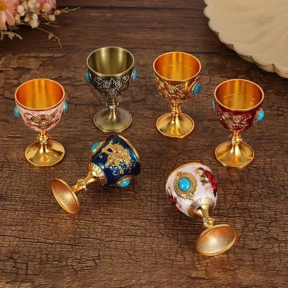 Vidro rosa estilo palácio luz europeia luxo Metal criativo requintado copo de vinho padrão tridimensional liga de zinco
