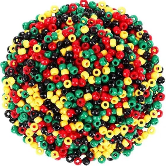 Conjunto de 1200 peças de miçangas amarelas, verdes e pretas da UPINS, usado para o Festival de Junho e artesanato.