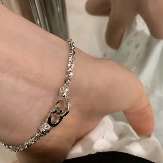 Estilo coreano duplo-anel bloqueio fecho quebrado pulseira de prata feminino nicho luz luxo High-End personalidade All-M