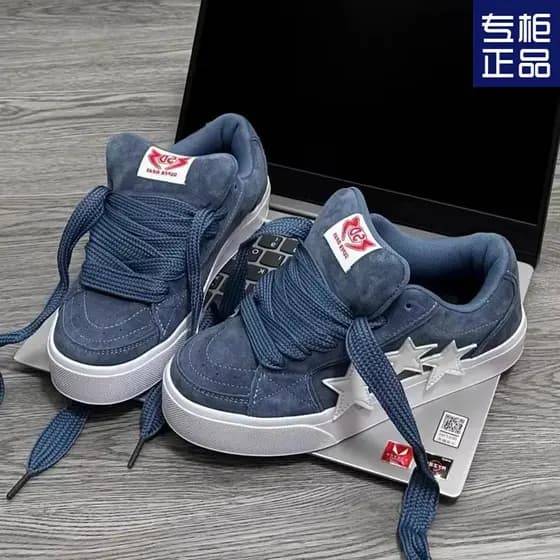I62P Exclusivo Tênis Feminino de Couro Retrô Casual Design Original Estrela Vermelha Outono 2024 Novo Estilo IQ9P