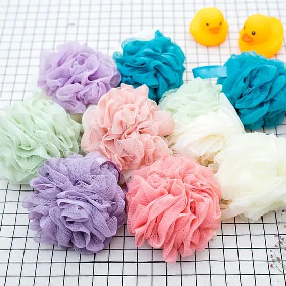 Bola de banho pendurável, absorvente macio, bonito, cor correspondente, flor de banho, simples, durável, bola de banho,