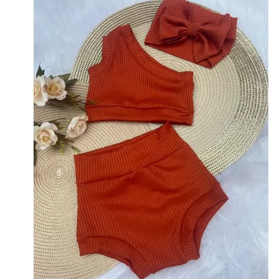 Conj 3 Peças Bebê.Tapa Fralda +Shortinho + Tiara - Roupa Infantil - Malha Canelada Cor TERROSO