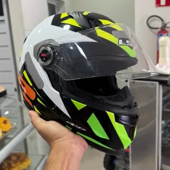 CAPACETE LS2 FF358 STARWAR VERDE AMARELO ou Vermelho