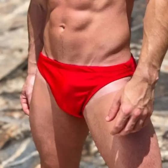 SUNGA SUPER SLIP VERMELHA LISA - Masculina slim Moda Praia cavada de banho forro frente e costa