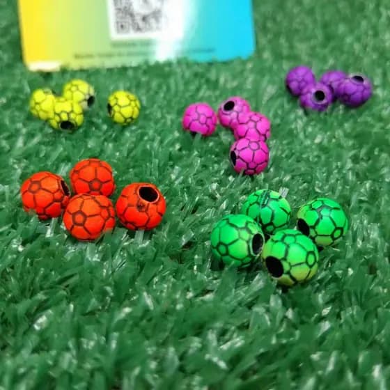 Kit 6 Miçangas de Pesca Bola de Futebol Fluorescentes - Cores Vibrantes - Fisgada Garantida