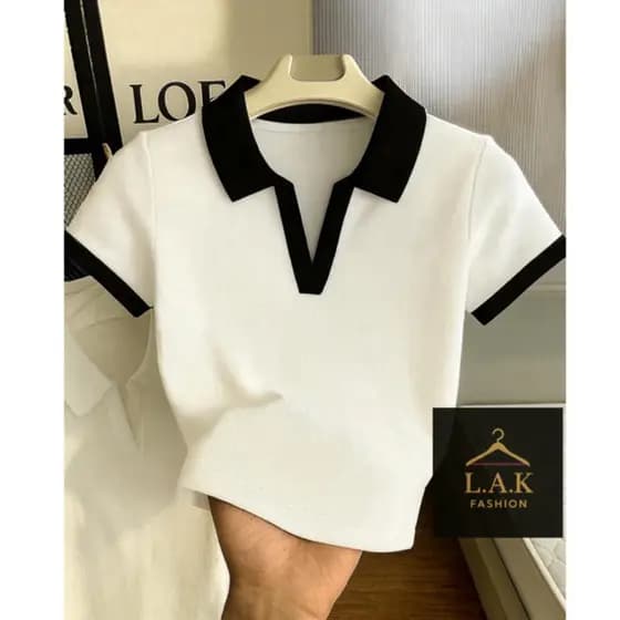 Camiseta Feminina Canelada Gola Polo Detalhe Bicolor Básica Manga Curta Ribana Algodão Malhado
