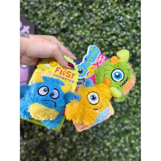 Brinquedo Q Monster Pelúcia Baby Brinquedo pet ultra resistente