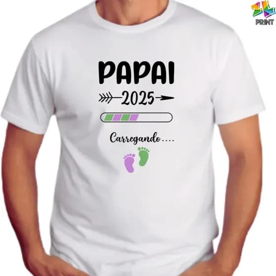 Camiseta Adulto PAPAI Carregando 2025 - Pezinhos VERDE E LILÁS - Loading Chá Revelação Camisa 2025