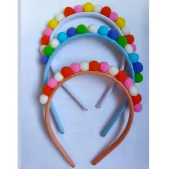 Tiara Arquinho de Pompom Colorido/Fabricação Propria/ Infantil e adulto
