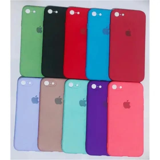 Capa Capinha Silicone Flexível fechada em baixo Com Logo e proteção na câmera IPhone 6 6s, 7 / 8, 7/8Plus e XR