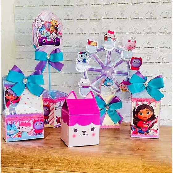 kit festa a casa da Gabi - lembrancinhas personalizadas com nome e idade da criança - casa da gaby