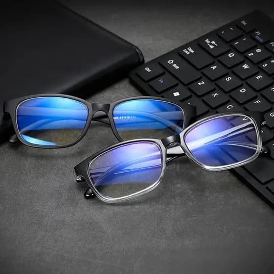 Óculos Anti Luz Azul Sem Grau Descanso Para PC TV Cel Anti Fadiga Visual Escuridão Virtual Unissex