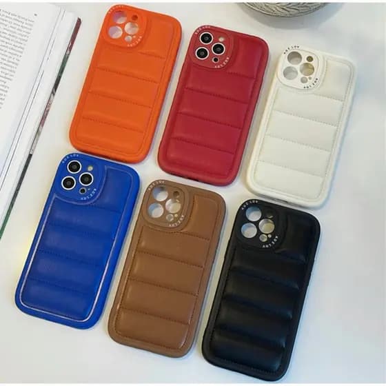 Case Capinha ALMOFADADA para IPhone 7 Plus XR 11 12 13 14 Pro / Pro Max Capa PUFFER Anti-Impacto